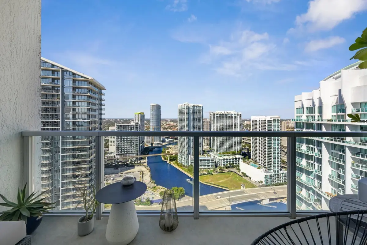 Photo 3 at 55 SE 6TH Street 4300, Miami