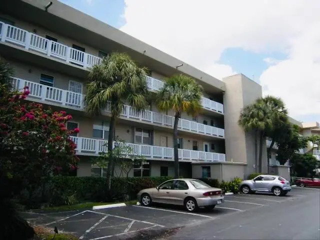 Image 9-14-26 at 1.18PM at 107 ROYAL PARK Drive 2E, Oakland Park