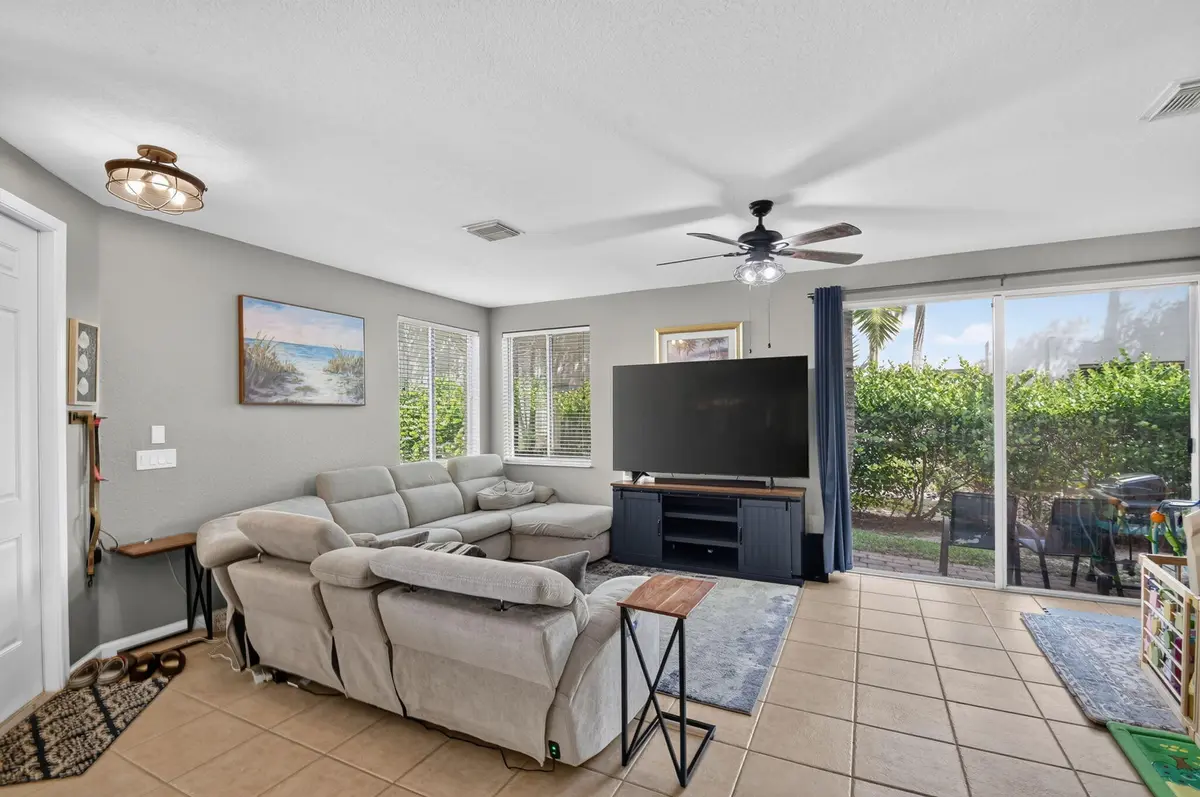 7-web-or-mls-DSC_2163 at 2785 S EVERGREEN Circle, Boynton Beach