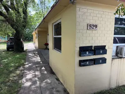 529 NW 8TH Avenue 3, Fort Lauderdale – Apartment for rent