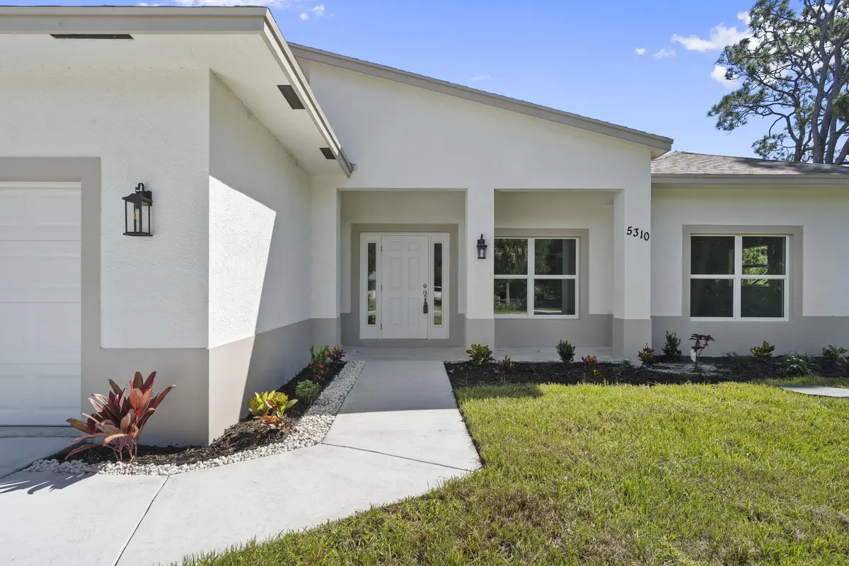 5-web-or-mls-DSC01777 at 5310 Sunset Boulevard, Fort Pierce