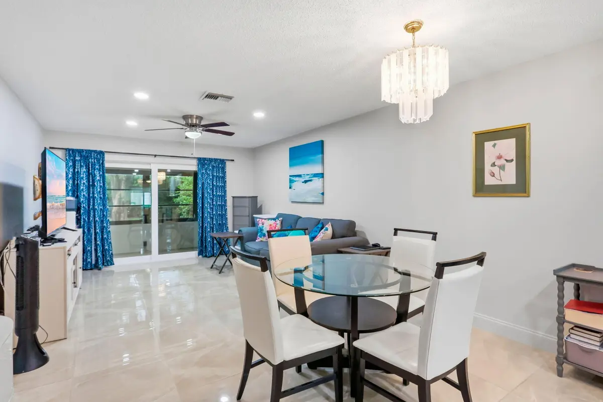 3-web-or-mls-003_0E2A3704_with_tv at 13984 VIA FLORA C, Delray Beach