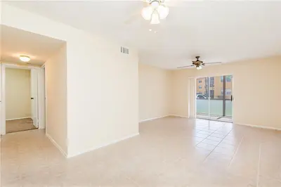 4324 NW 9TH Avenue 6-1B, Deerfield Beach – Condominium for rent