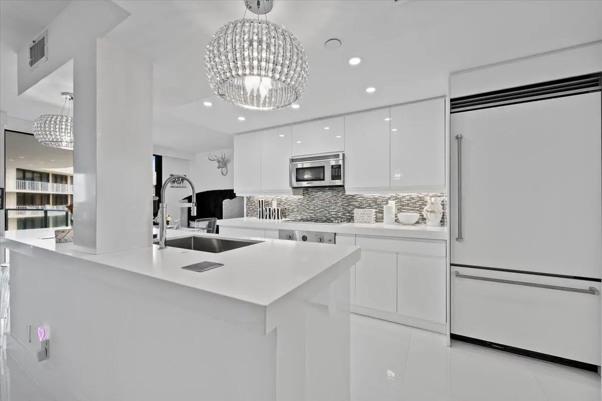07-LUX_0740 at 3440 S Ocean Boulevard 605 N, Palm Beach