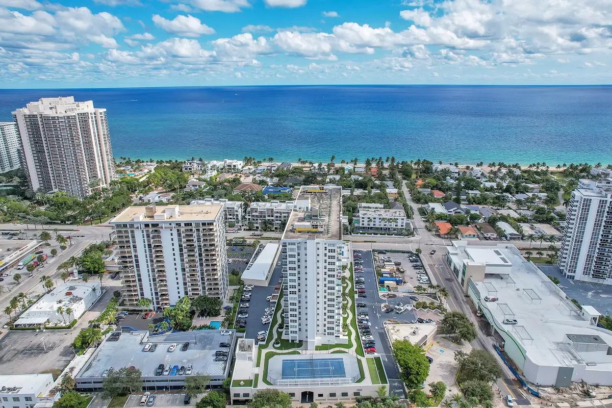 61_0 (59) at 3015 N Ocean Boulevard 17B, Fort Lauderdale