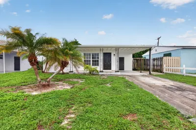 410 NW 52ND Court, Oakland Park – Single Family Residence for rent