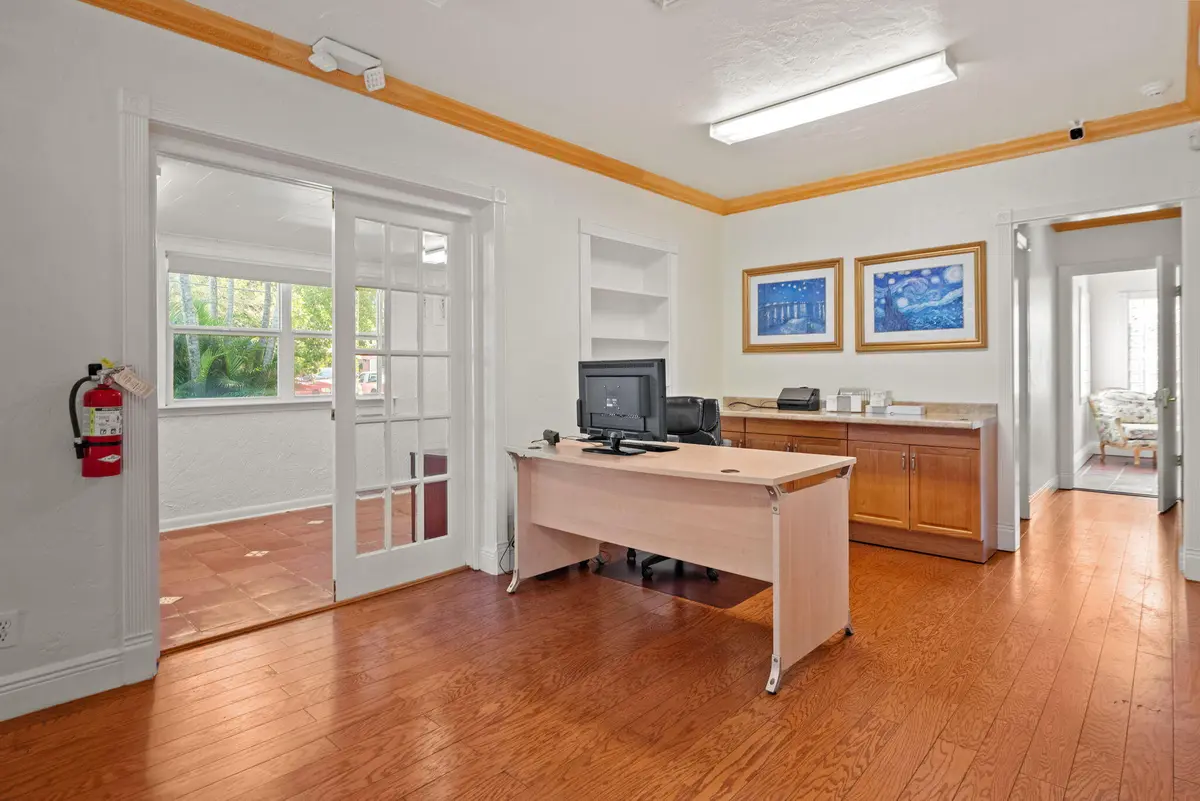 7-web-or-mls-1901-se-4th-ave at 1901 SE 4TH Avenue, Fort Lauderdale