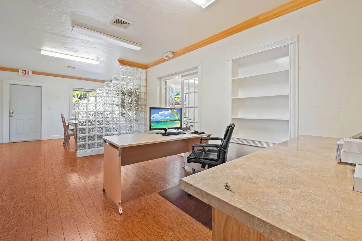 8-web-or-mls-1901-se-4th-ave at 1901 SE 4TH Avenue, Fort Lauderdale