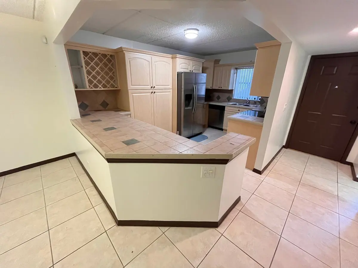 asfdasdsfa at 12268 Sag Harbor Court 3, Wellington