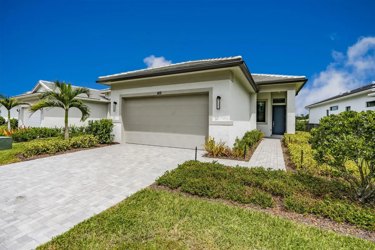 7-web-or-mls-iPixx_00_7 at 419 SE Via Sangro, Port St. Lucie