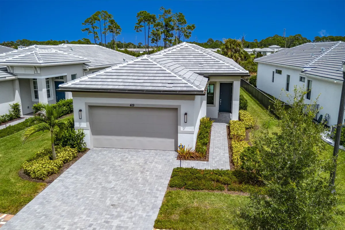 90-web-or-mls-iPixx_10_29 at 419 SE Via Sangro, Port St. Lucie