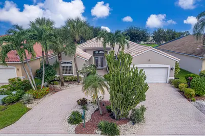 9076 Taverna Way, Boynton Beach – Single Family Residence for sale