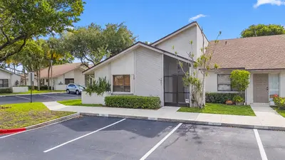 1001 NW 79th Avenue, Plantation – Villa for sale