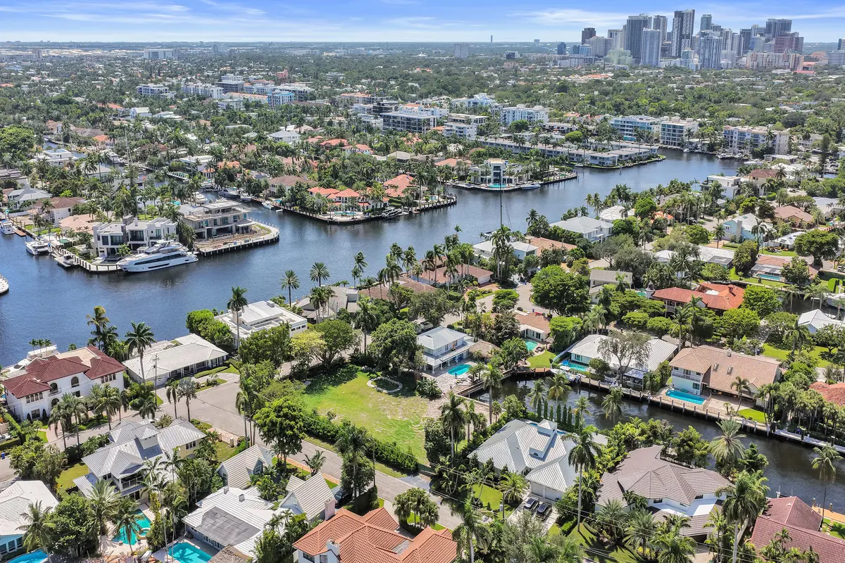 DJI_20260912135603_0346_D at 607 3RD KEY Drive, Fort Lauderdale