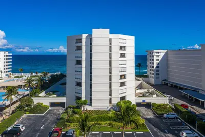 3560 S OCEAN Boulevard 404, South Palm Beach – Condominium for rent