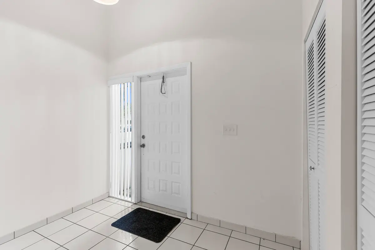Entry Foyer at 1001 NW 79th Avenue, Plantation