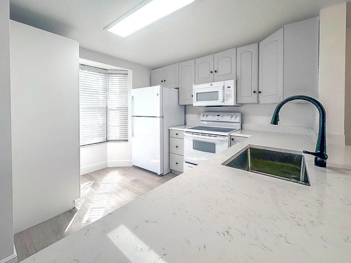 ground-kitchen-grey-extended-2 at 153 SW 3RD Street, Pompano Beach