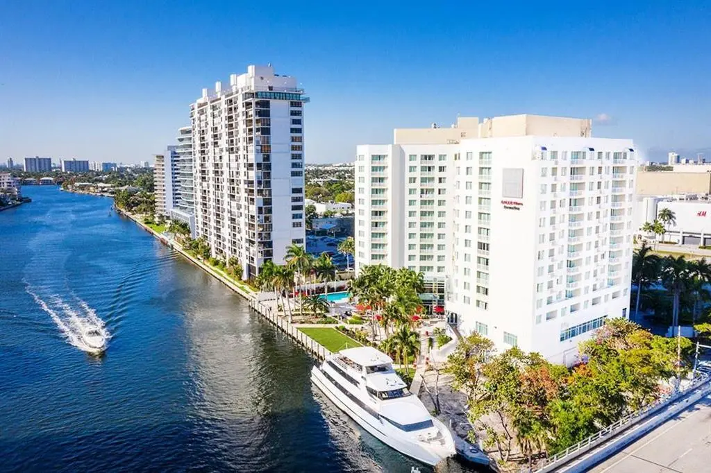 Gallery One at 2670 E SUNRISE Boulevard #709, Fort Lauderdale