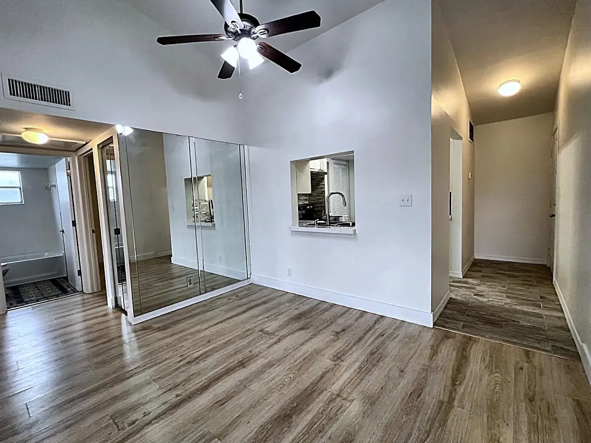 photo_09 at 719 GARDENS Drive 206, Pompano Beach