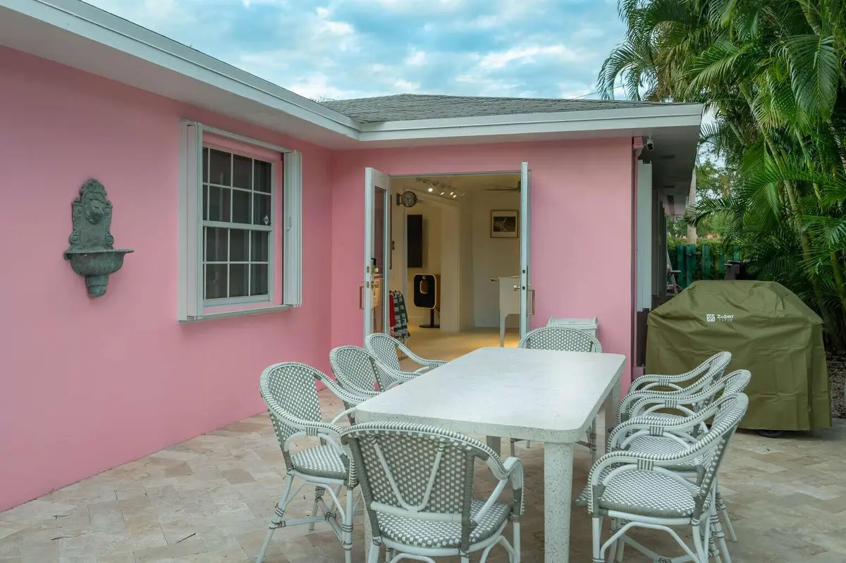 005_Weiss.5 at 247 SE 3RD Avenue, Delray Beach