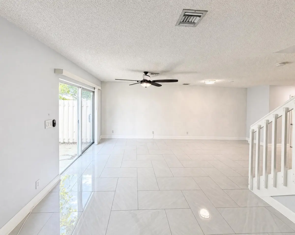 4747 SW 14TH Street, Deerfield Beach, FL – photo 8