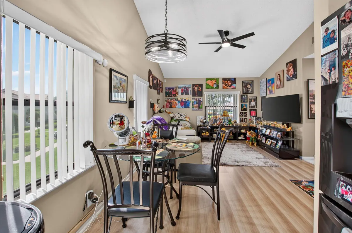 Breakfast Nook at 5939 Parkwalk Drive, Boynton Beach