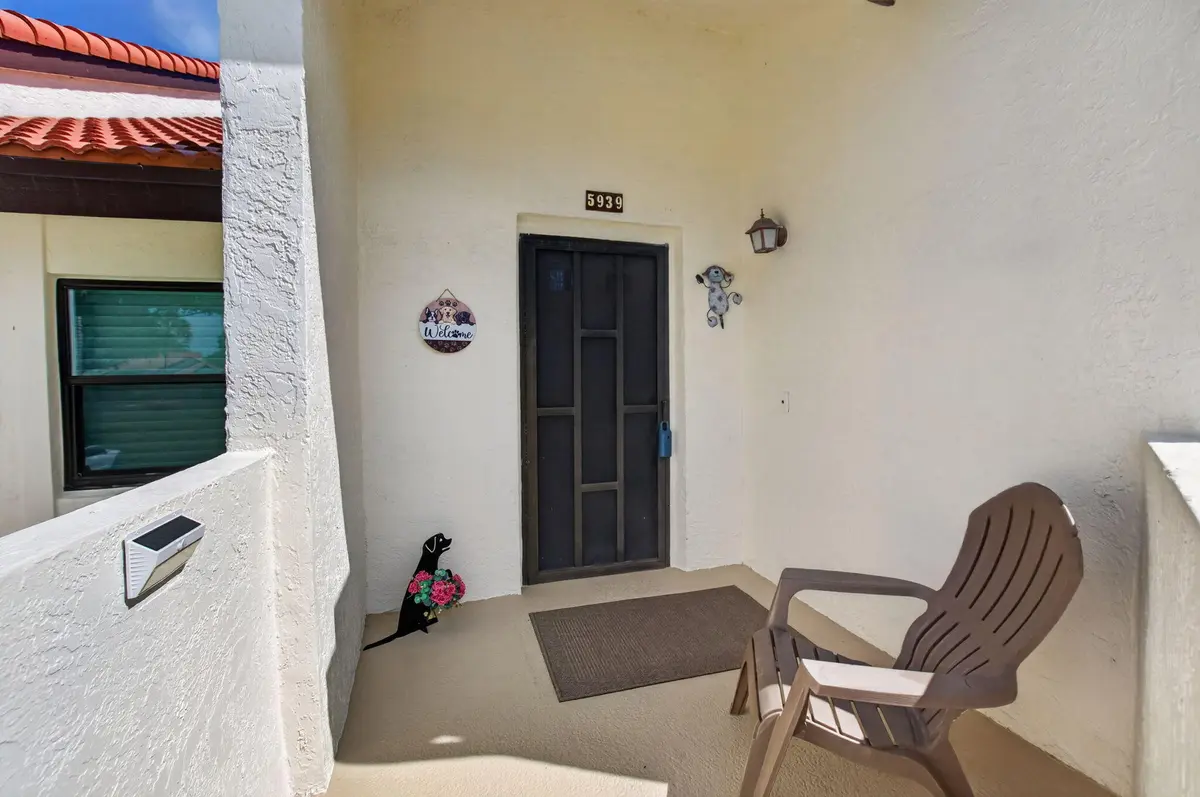 Area by front door at 5939 Parkwalk Drive, Boynton Beach