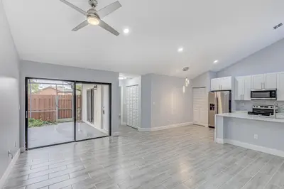 1240 SUMMIT PLACE Circle D, West Palm Beach – Villa for rent