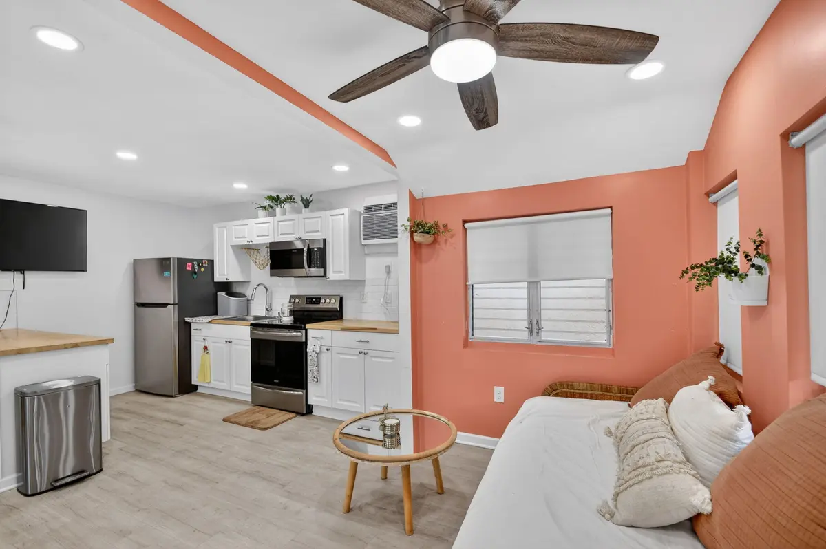5-web-or-mls-DSC_5096 at 306 N J Street, Lake Worth Beach
