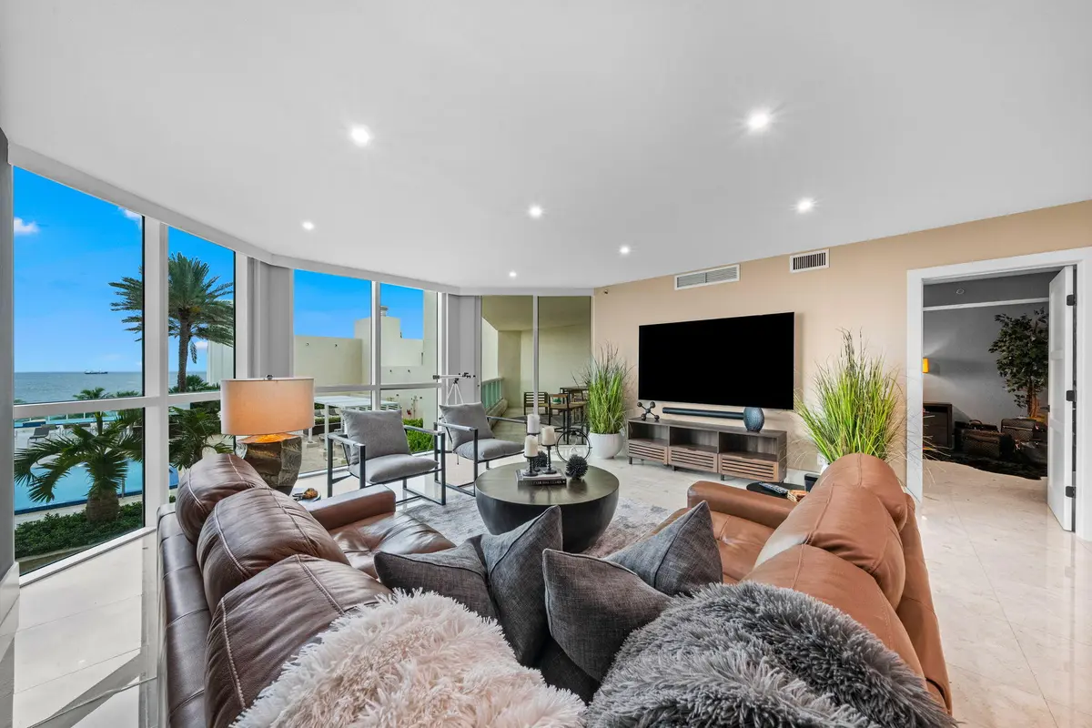 Living Room at 101 S Fort Lauderdale Beach Boulevard 702, Fort Lauderdale