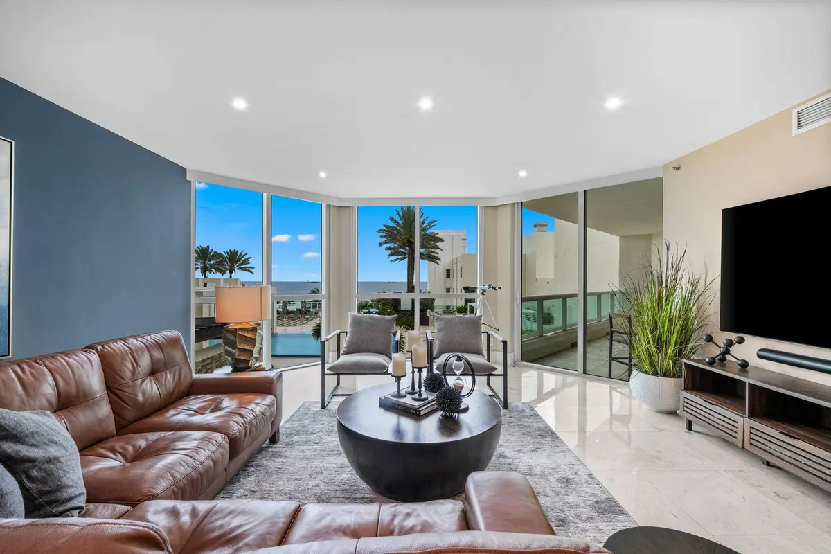Living Room at 101 S Fort Lauderdale Beach Boulevard 702, Fort Lauderdale