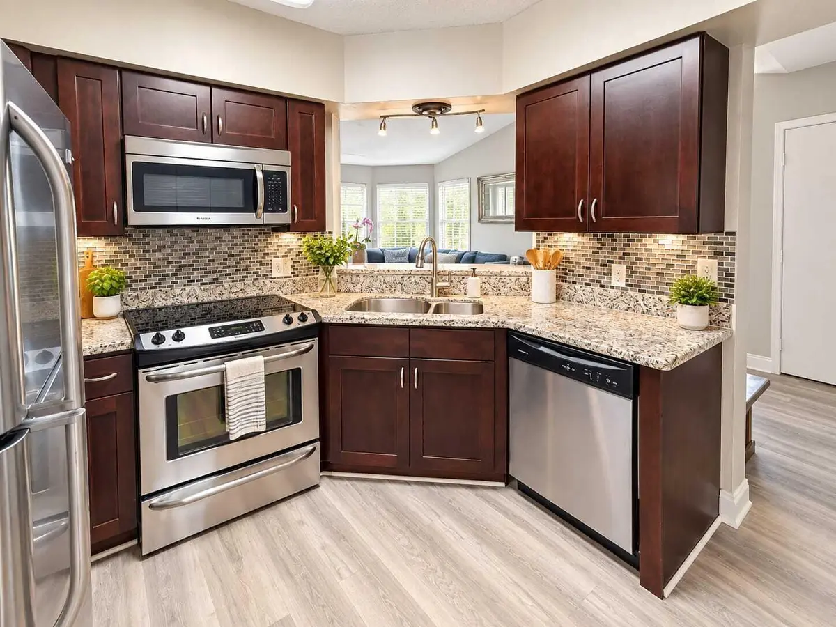kitchen at 815 W BOYNTON BEACH Boulevard 12-206, Boynton Beach