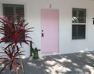 614 Palm Street 2, West Palm Beach – Apartment for rent