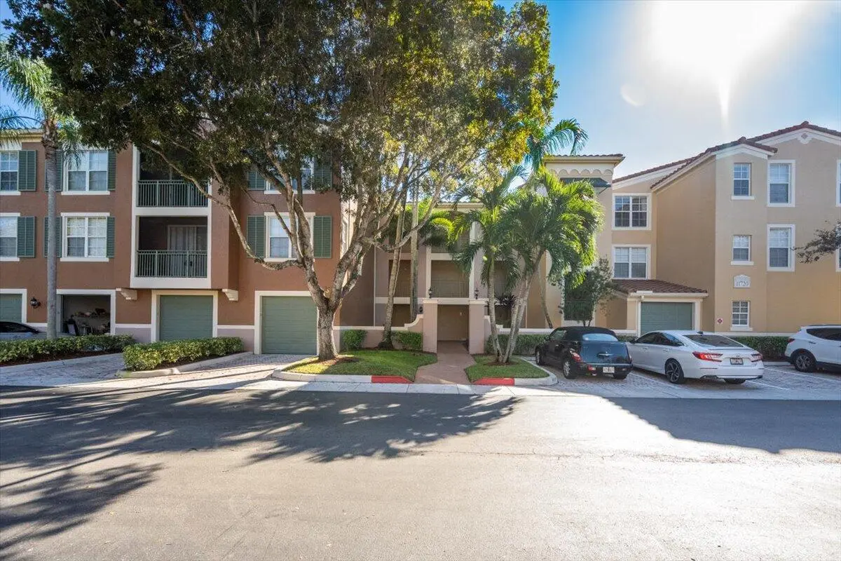 Front of the building at 11720 SAINT ANDREWS Place 107, Wellington