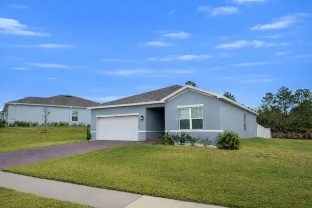 Front of home at 6740 RUMINE Circle, Vero Beach
