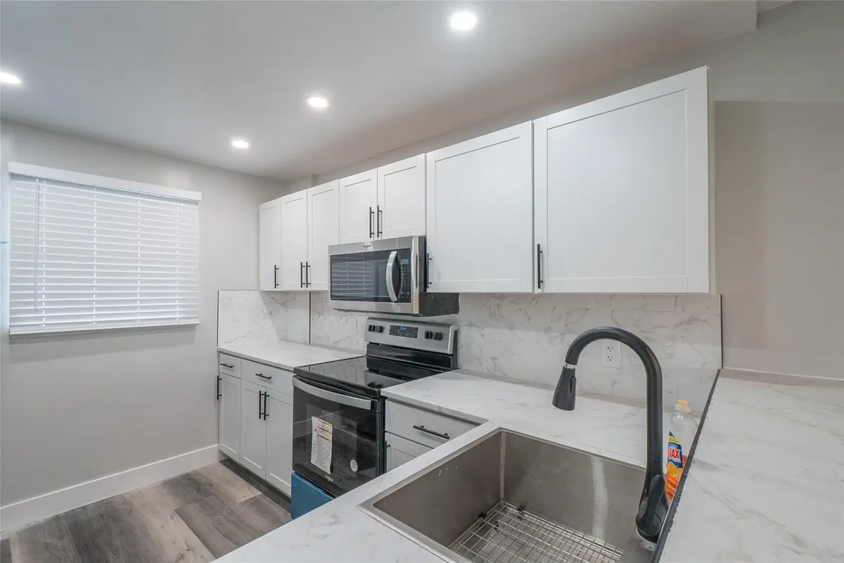 Photo 3 at 119 ROYAL PARK Drive 4H, Oakland Park