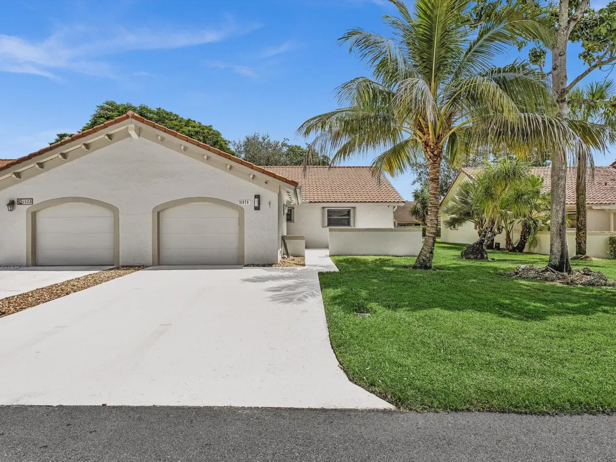 Front of Structure at 21578 Altamira Avenue, Boca Raton