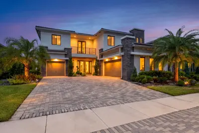 10825 Coral Street, Parkland – Single Family Residence for sale