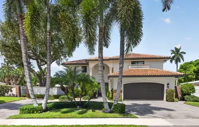 749 SW 2nd Street, Boca Raton – Single Family Residence for sale