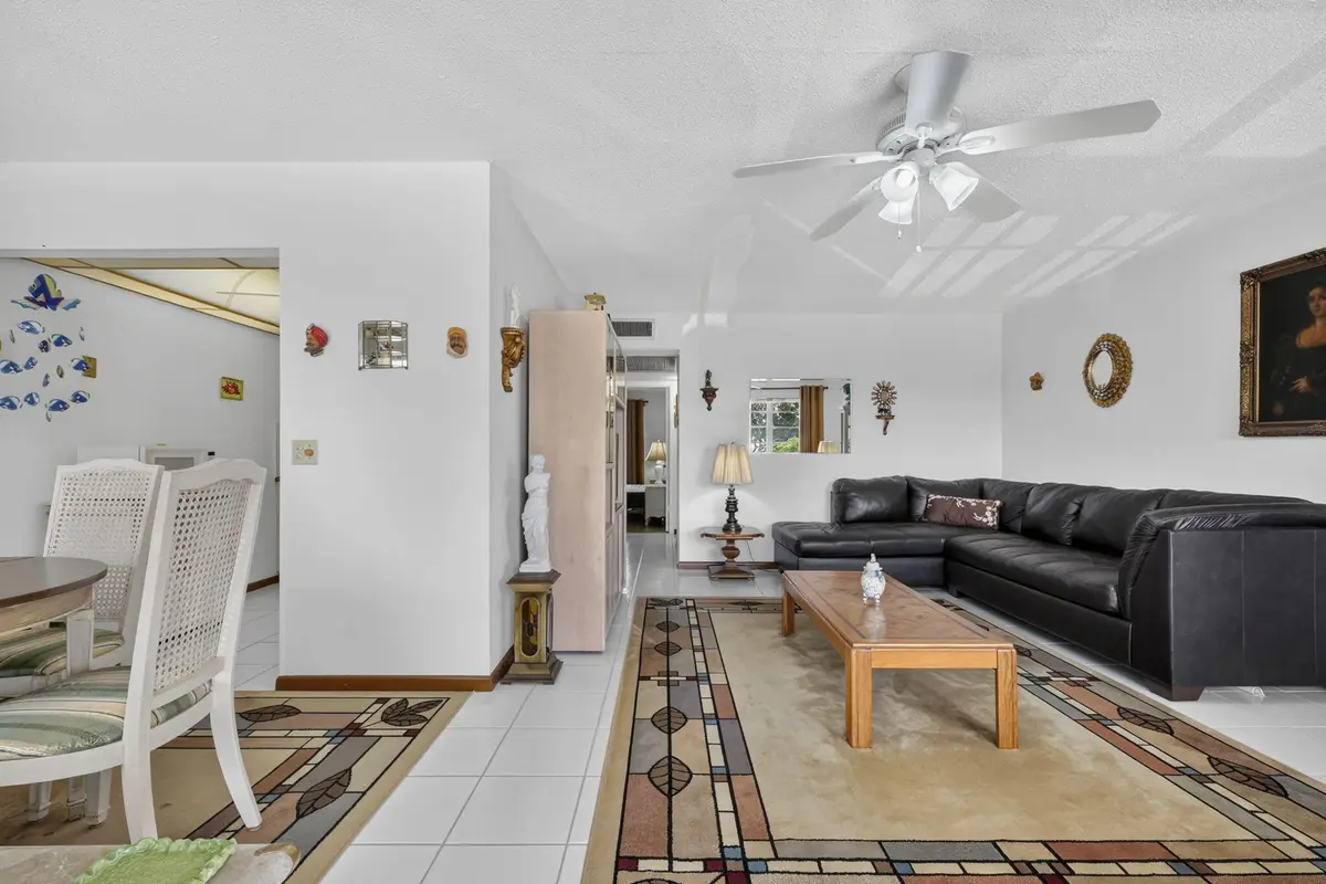 Living Room at 253 NORTHAMPTON M, West Palm Beach