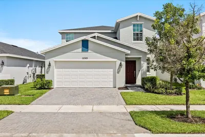 11065 NW Pondside Lane, Port St. Lucie – Single Family Residence for sale