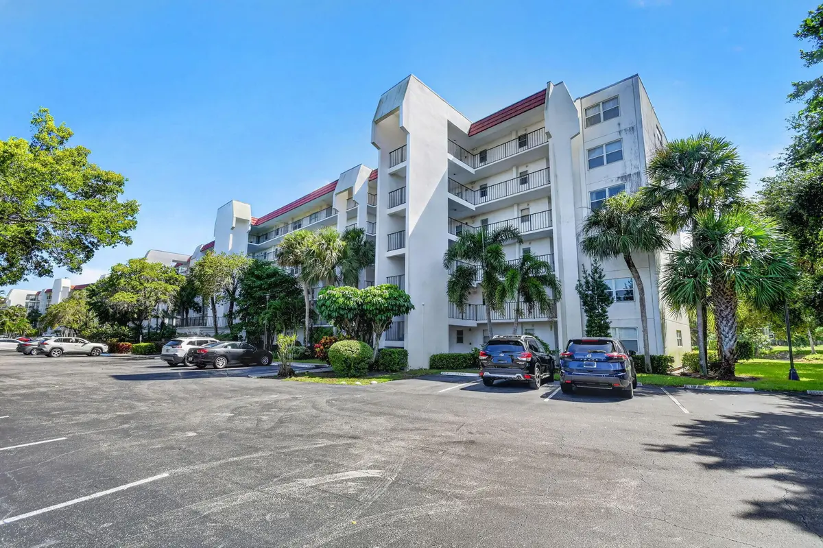 Front of Building C at 3597 Birdie Drive 604 C, Lake Worth