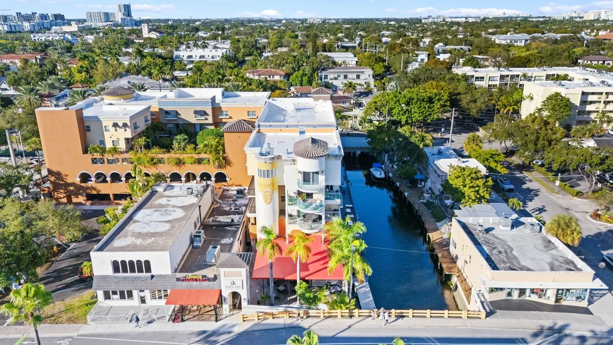 Photo 2 at 1103 E LAS OLAS Boulevard, Fort Lauderdale