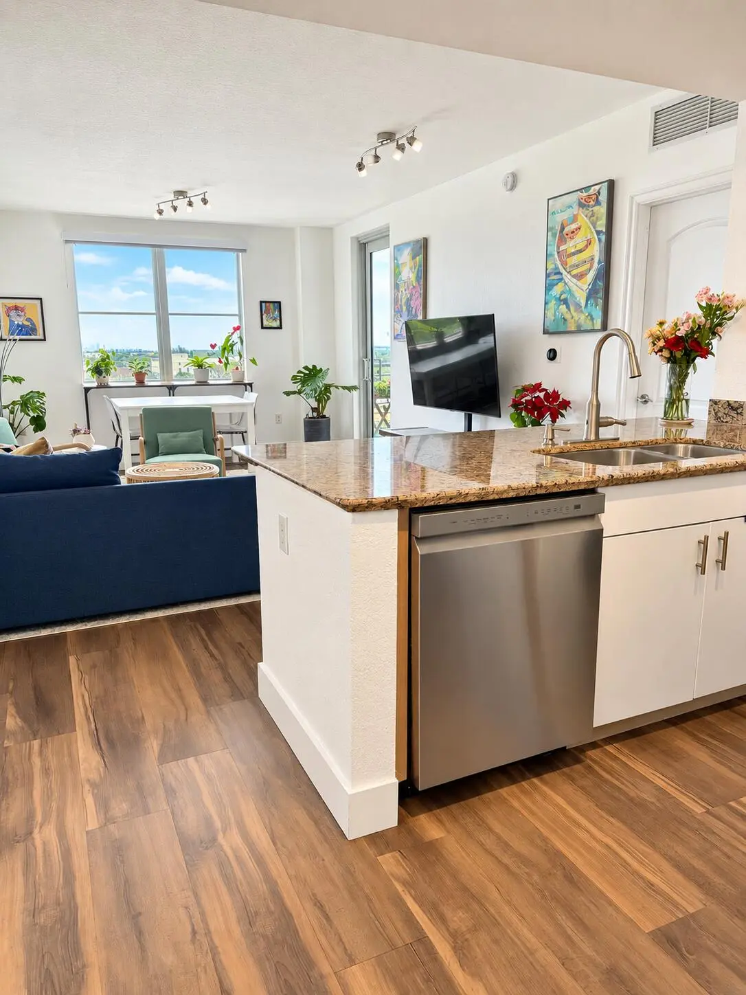 Kitchen at 1830 Radius Drive 708, Hollywood