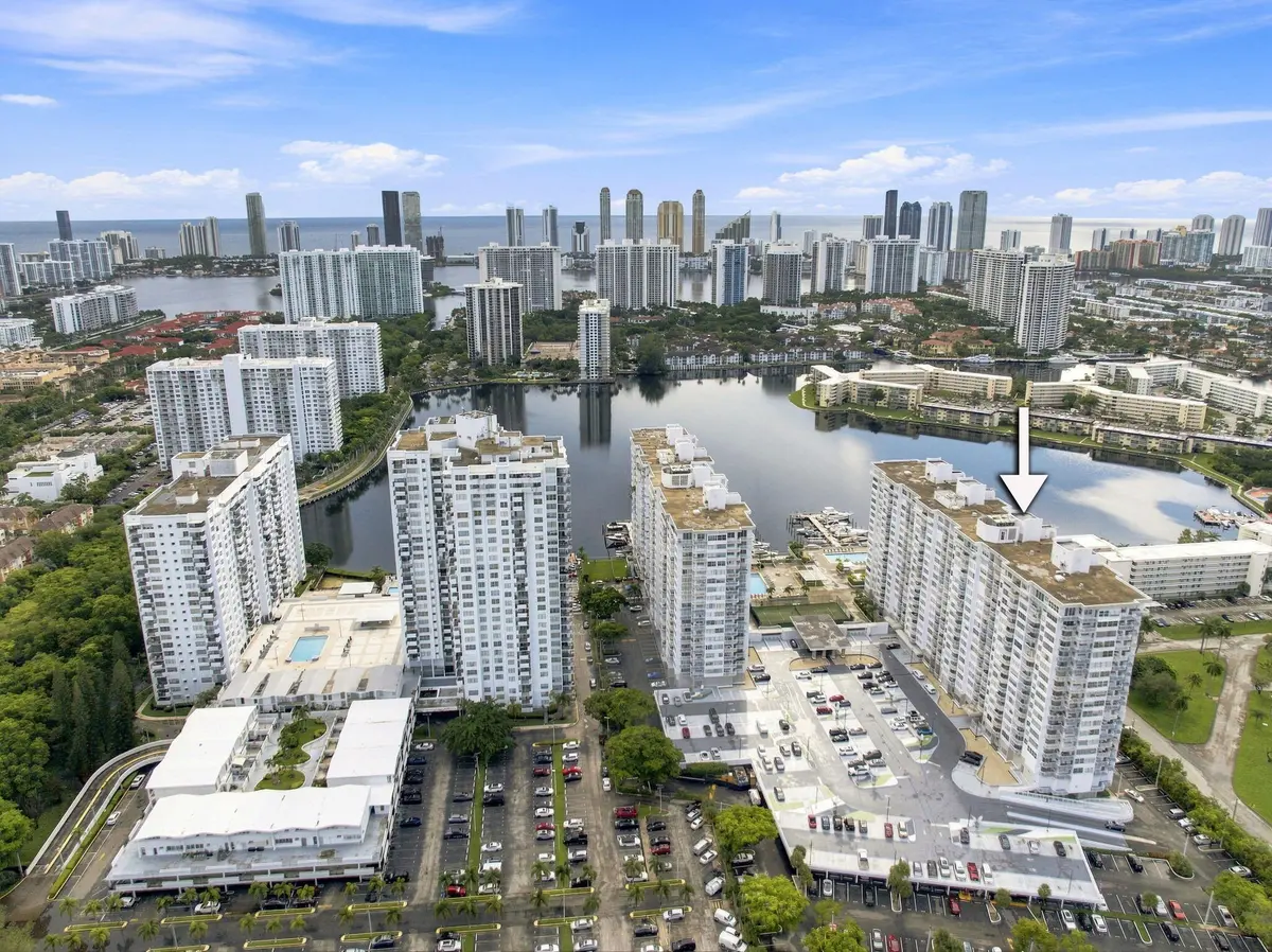 1-web-or-mls-18021-biscayne-blvd-901 at 18021 Biscayne Boulevard 901, Aventura