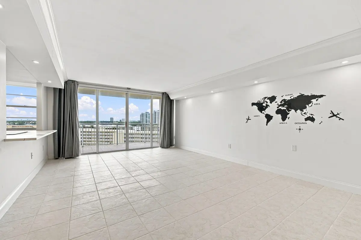 5-web-or-mls-18021-biscayne-blvd-901 at 18021 Biscayne Boulevard 901, Aventura