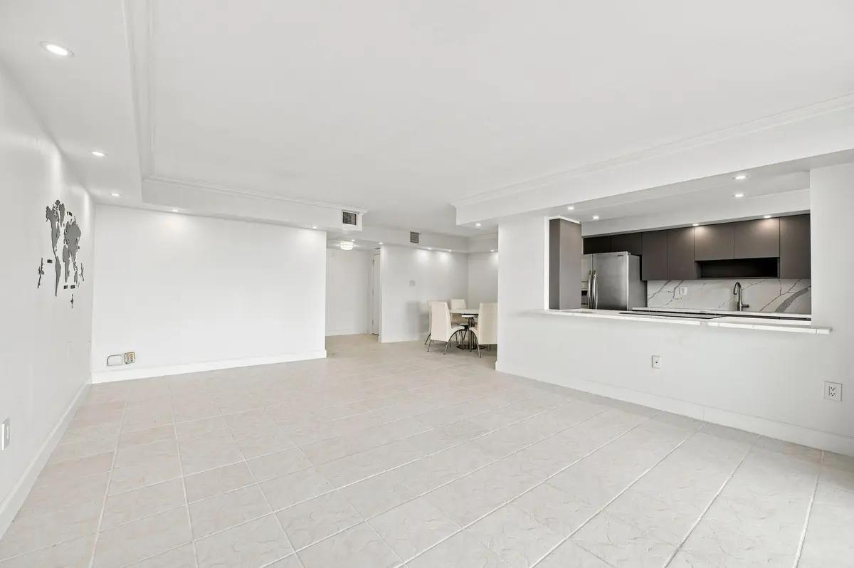 7-web-or-mls-18021-biscayne-blvd-901 at 18021 Biscayne Boulevard 901, Aventura