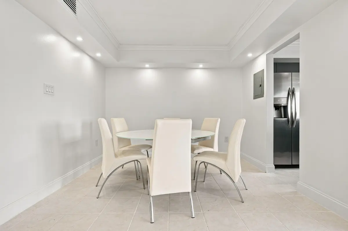 8-web-or-mls-18021-biscayne-blvd-901 at 18021 Biscayne Boulevard 901, Aventura