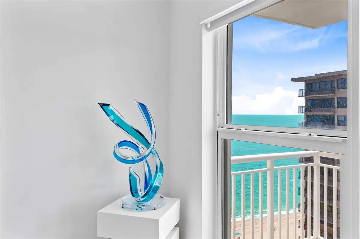 Photo 4 at 3850 GALT OCEAN Drive 1504, Fort Lauderdale