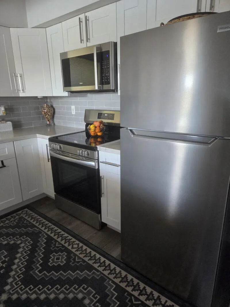 Kitchenappliancesjpg at 3271 NW 44th Street 5, Oakland Park